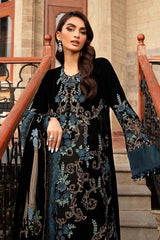 Winter Luxe Embroidered Velvet Suit | DL-1208 - Z-1385