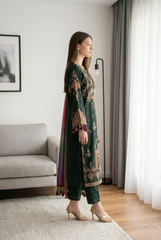 Luxury Embroidered Lawn SL26-D03 - Z-1649