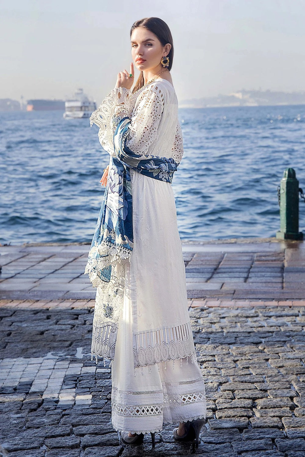 White Luxury Embroidered Lawn by Irha Zia'24 - Z-795