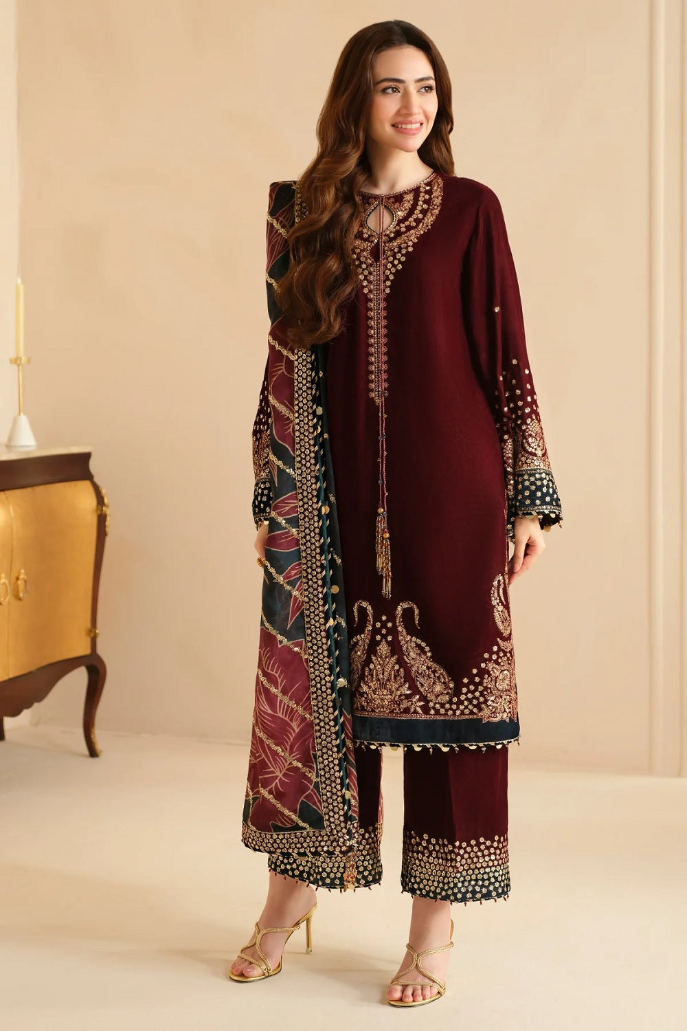 Festive Embroidered Velvet Formal VF-2038 - Z-976